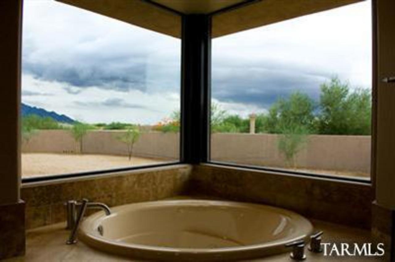 13947 N Bowcreek Springs Place