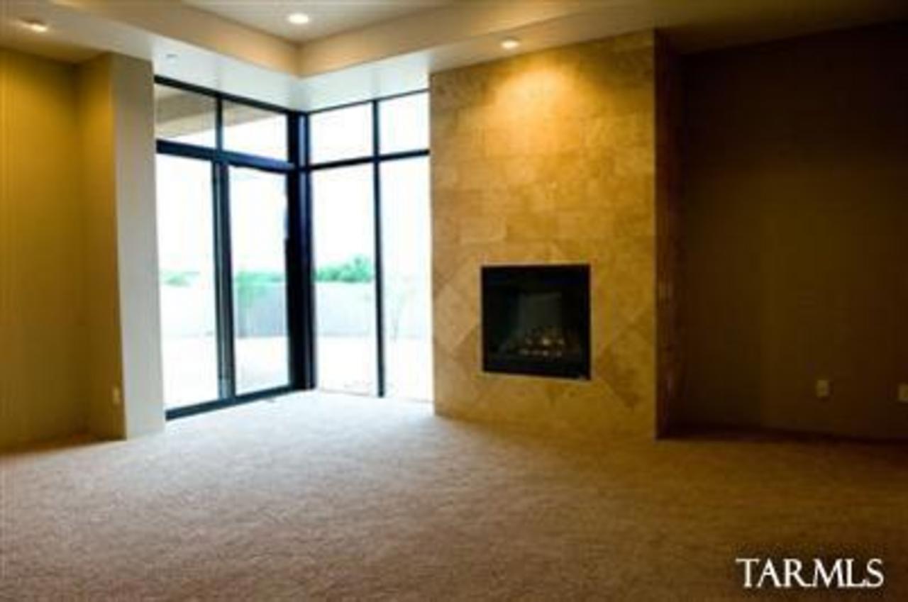 13947 N Bowcreek Springs Place