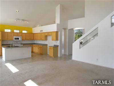 8649 N Ahwatukee Way