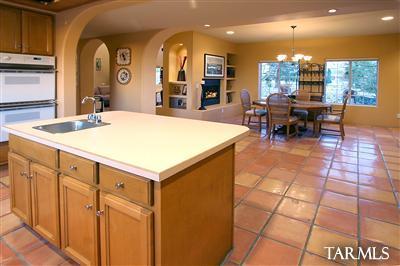 3020 N Amethyst Lane