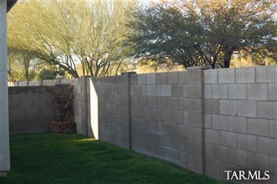 5460 N Mesquite Bosque Way