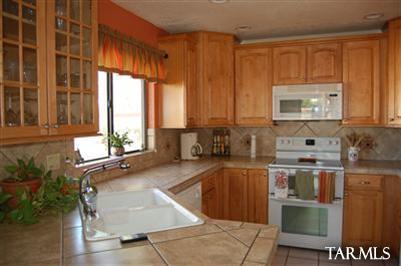 5147 E Woodspring Drive