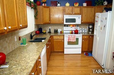 8087 W Cottonwood Wash Way