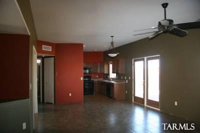 9273 N Whipsnake Way