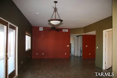 9273 N Whipsnake Way