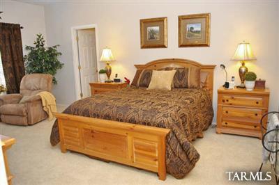 60818 E Eagle Heights Drive