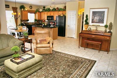 60818 E Eagle Heights Drive