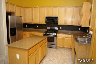 13860 N Eddington Place