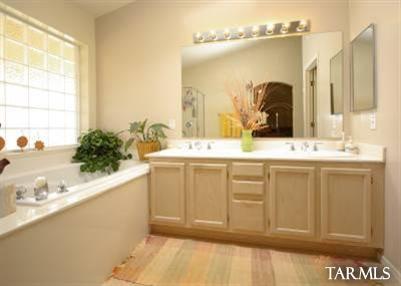 3051 W Corte Madelena