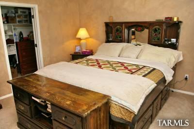 3726 E Fjord Pony Road