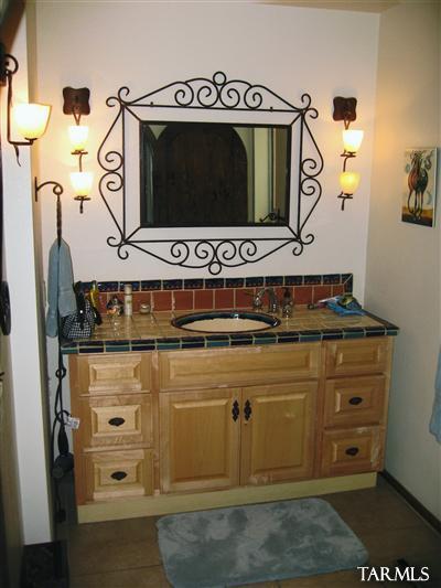 1618 S PEBBLE BEACH Avenue