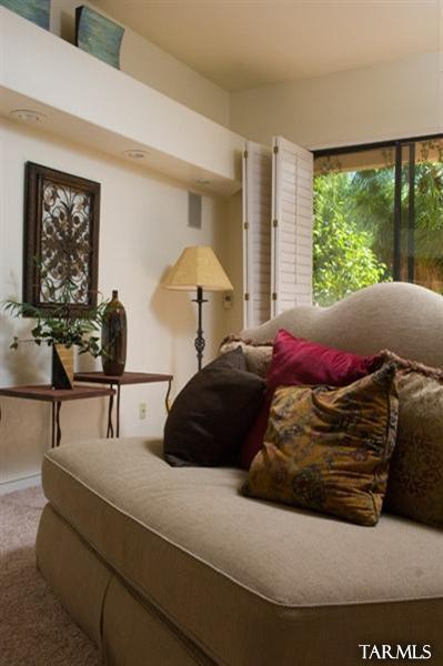 6162 N Via Del Pichon