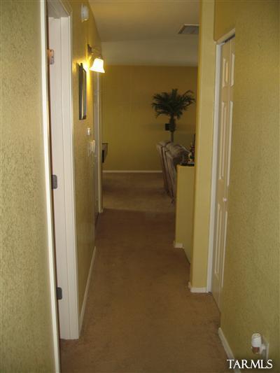 2415 E Calle Lena Verde