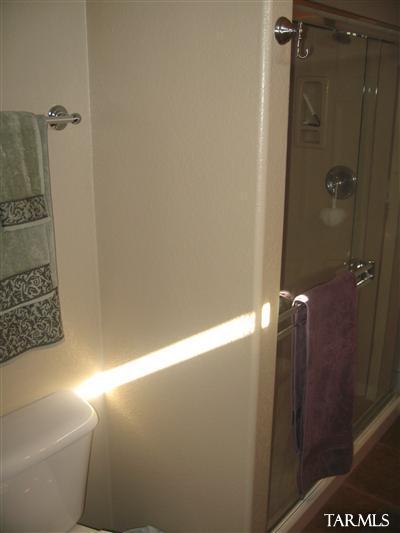 2415 E Calle Lena Verde