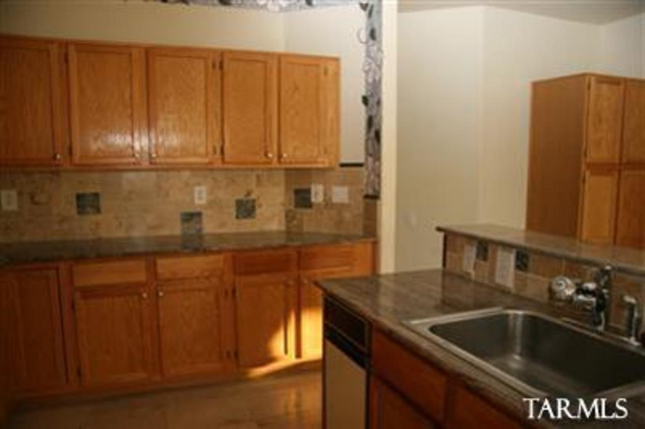 11026 N Canada Ridge Drive