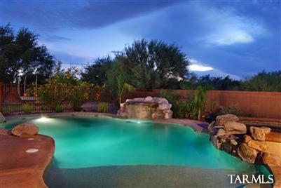 9535 N Placita Roca De Bronce Drive N