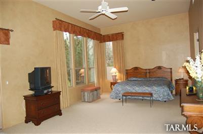 6440 N Desert Wind Circle