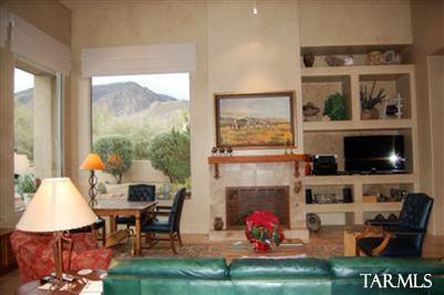 6440 N Desert Wind Circle