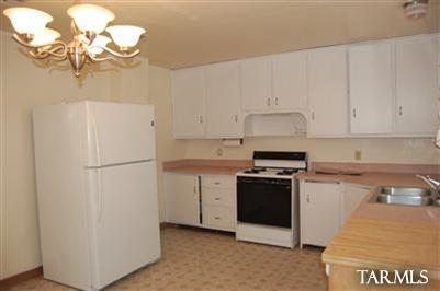 444 W Louisiana Street