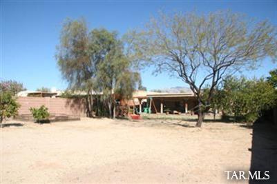 9163 N Ironwood Meadows Drive