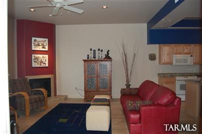 446 N Campbell Avenue Unit: 1303