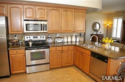 4116 S Alexandrite Avenue