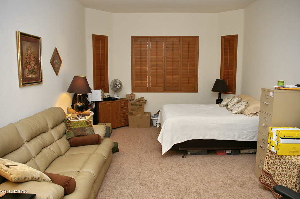 7829 W Edgeridge Court