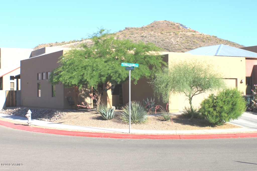 1300 S Via Estrella Blanca