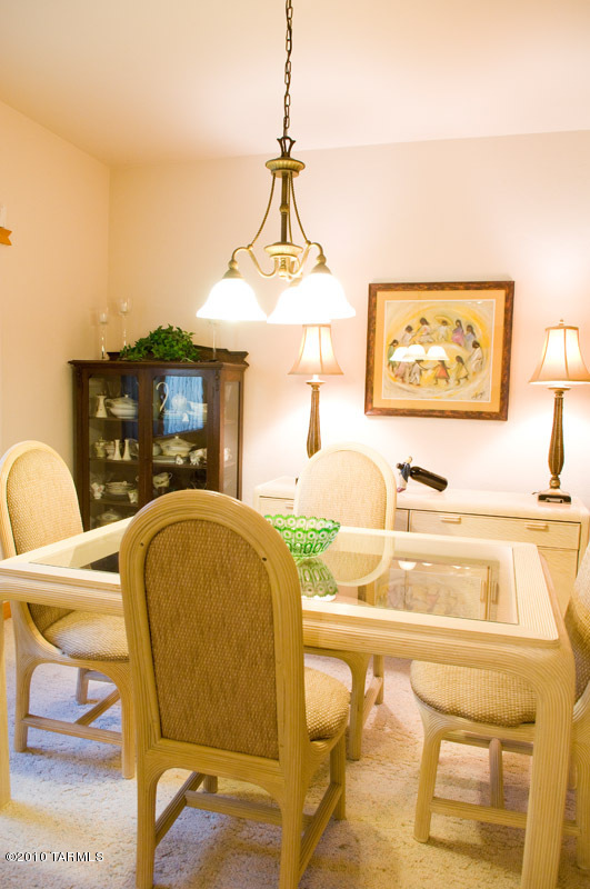 908 W San Martin Drive