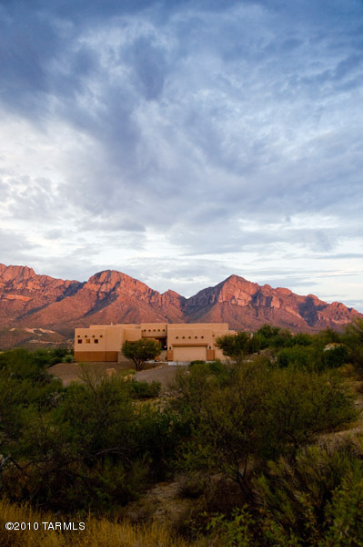 800 E Palisades Road