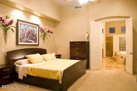 800 E Palisades Road