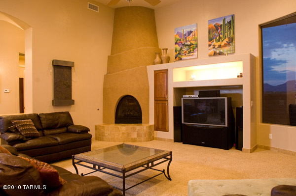 800 E Palisades Road