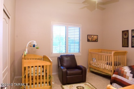 800 E Palisades Road