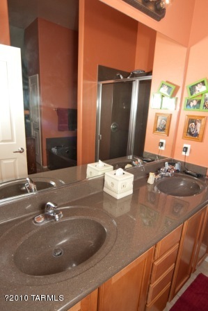 60560 E Broken Bit Place