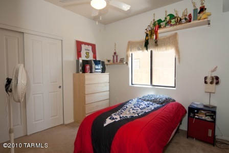 60560 E Broken Bit Place