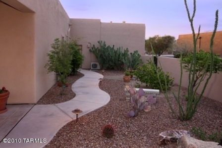 685 W Bright Canyon Drive