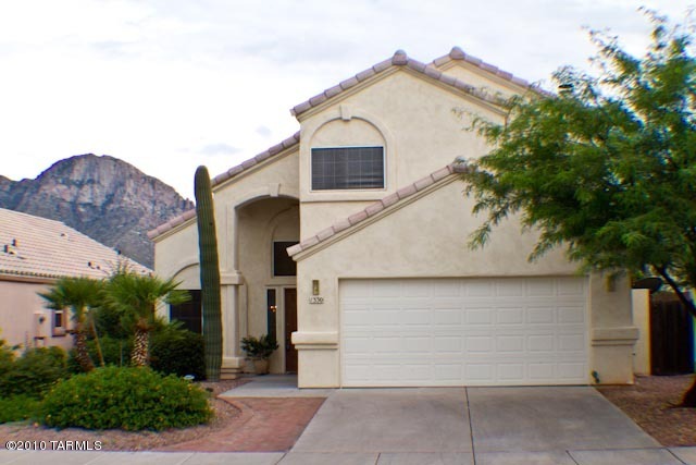 1330 E Dejerine Place