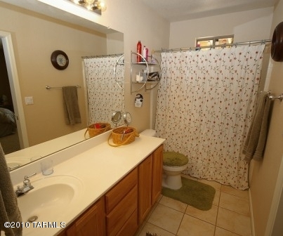 1323 W Desert Cloud Place