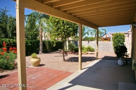1323 W Desert Cloud Place