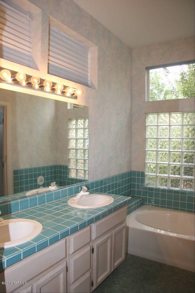 13567 N Pima Spring Way