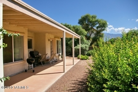 1081 W Wild Dune Lane