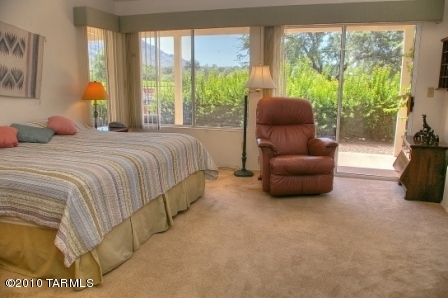 1081 W Wild Dune Lane