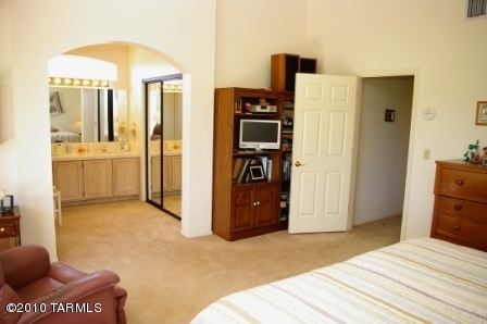 1081 W Wild Dune Lane