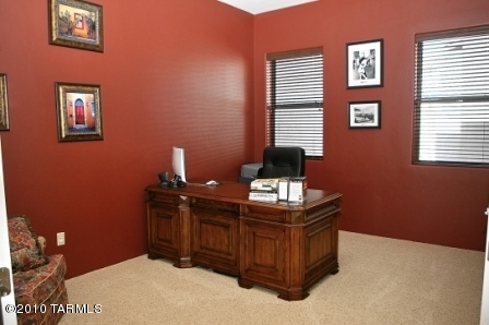 11506 N Moon Ranch Place