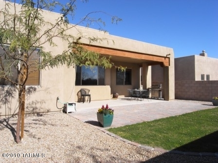 8148 N Night Pony Drive