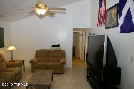 2017 W Southbrooke Circle