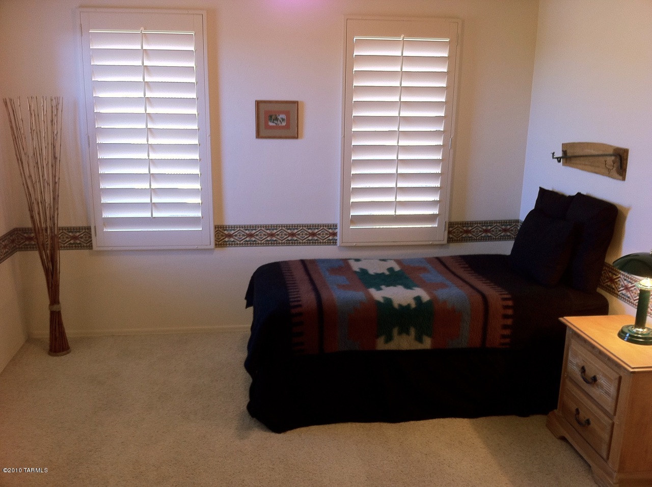 13797 N Silvercreek Place