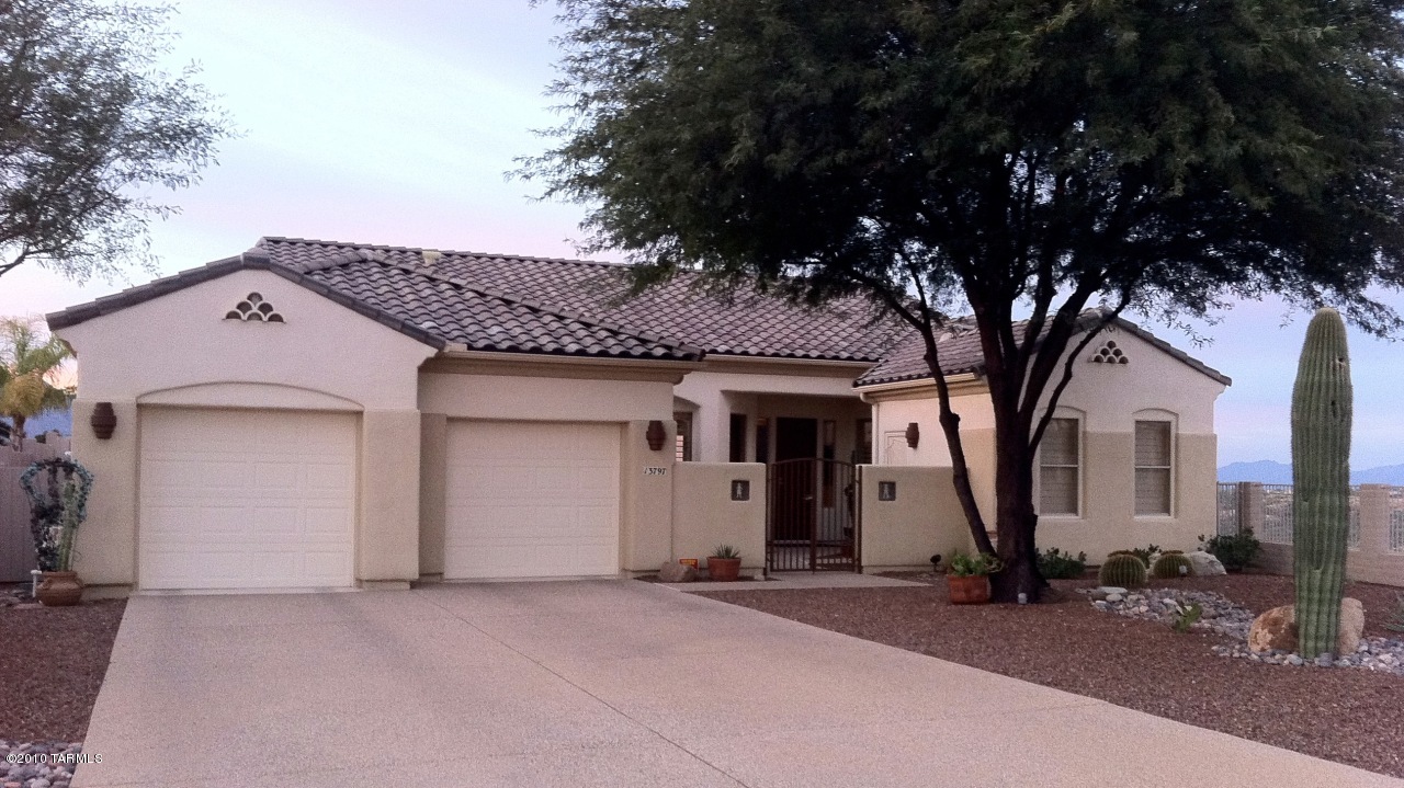 13797 N Silvercreek Place