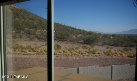 1309 S Woodbine Lane