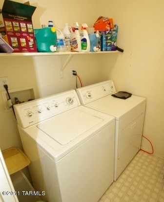 1309 S Woodbine Lane